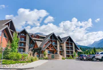 Photo of Grande Rockies Resort