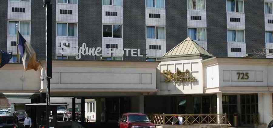 Photo of Skyline Hotel