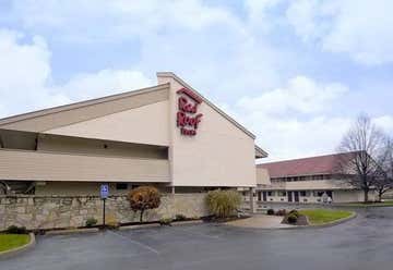 Photo of Red Roof Inn Utica (property 180)
