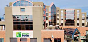 Holiday Inn Express Vancouver-Metrotown (Burnaby)