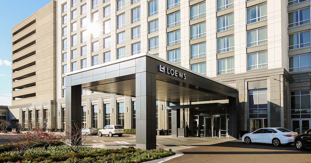 loews-chicago-o-hare-hotel-rosemont-roadtrippers