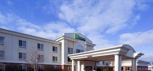 Photo of Holiday Inn Express Toledo-Oregon, an IHG Hotel