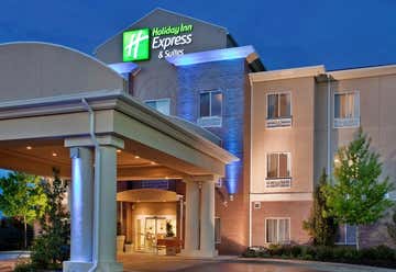 Photo of Holiday Inn Express & Suites Independence-Kansas City, an IHG Hotel