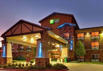 Photo of Holiday Inn Express & Suites Tehachapi Hwy 58/Mill St.