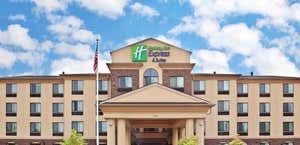 Holiday Inn Express & Suites Vancouver Mall Portland Area An IHG Hotel