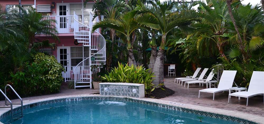 Photo of Hotel Lush Royale Fort Lauderdale Gay Resort