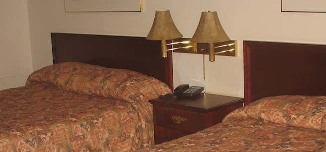 Photo of Red Carpet Inn & Suites Smithville