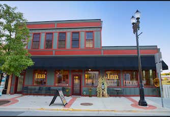 Photo of Main Street Inn - Lowell