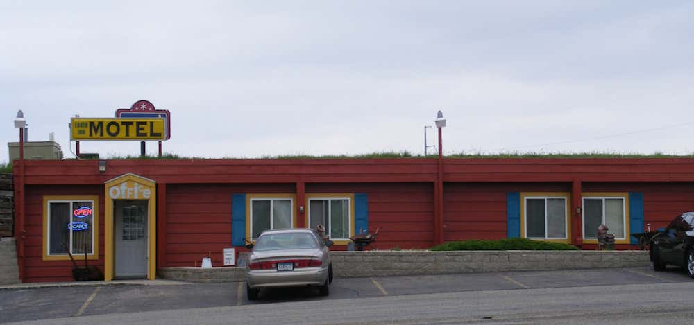 Photo of Earth Inn Motel