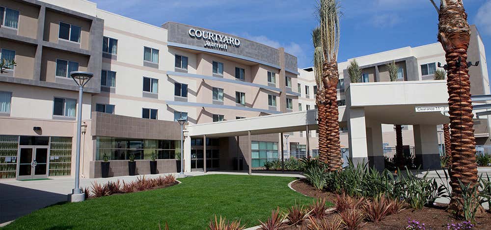 Photo of Courtyard by Marriott Long Beach Airport