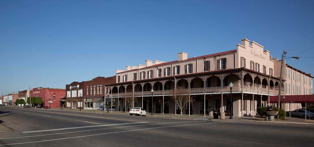 Photo of Selma Hotel