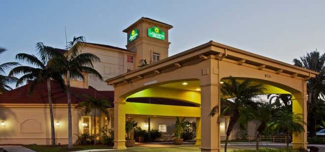 Photo of La Quinta Inn & Suites by Wyndham Miami Airport West