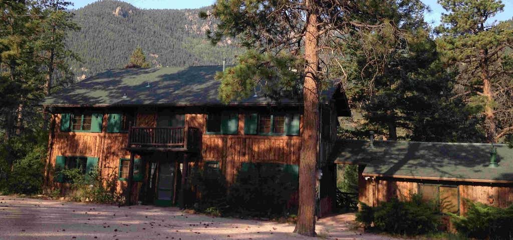 Photo of Rocky Mountain Lodge and Cabins