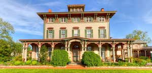 Southern Mansion Bed & Breakfast
