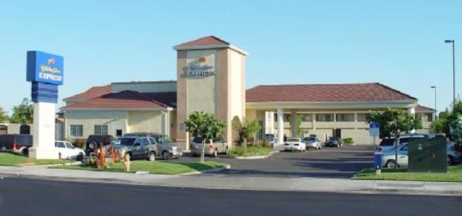 Photo of Holiday Inn Express Oakdale, an IHG Hotel