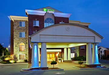 Photo of Holiday Inn Express & Suites Lexington