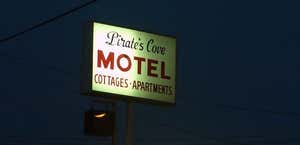Pirates Cove Motel