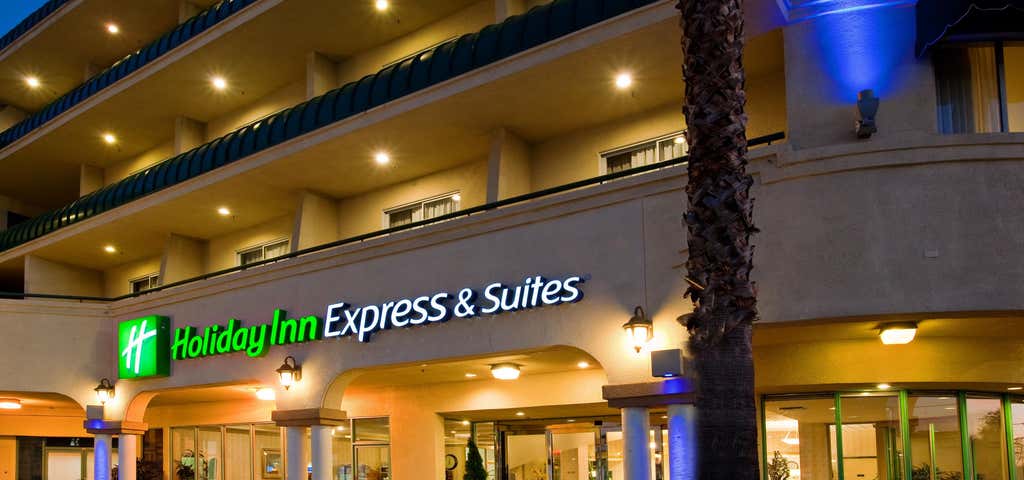 Photo of Holiday Inn Express & Suites Pasadena - Los Angeles, an IHG Hotel