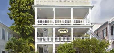 Photo of Island City House Hotel