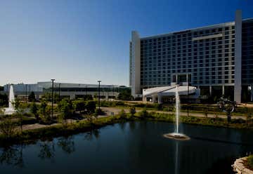 Photo of Renaissance Schaumburg Convention Center