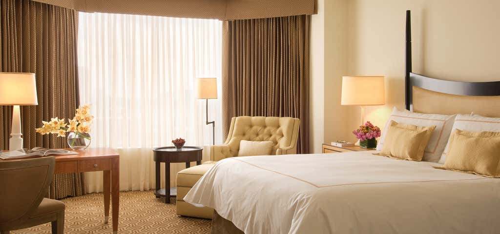 Photo of Four Seasons Hotel Houston