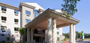 Holiday Inn Express & Suites Pensacola West-Navy Base, an IHG Hotel