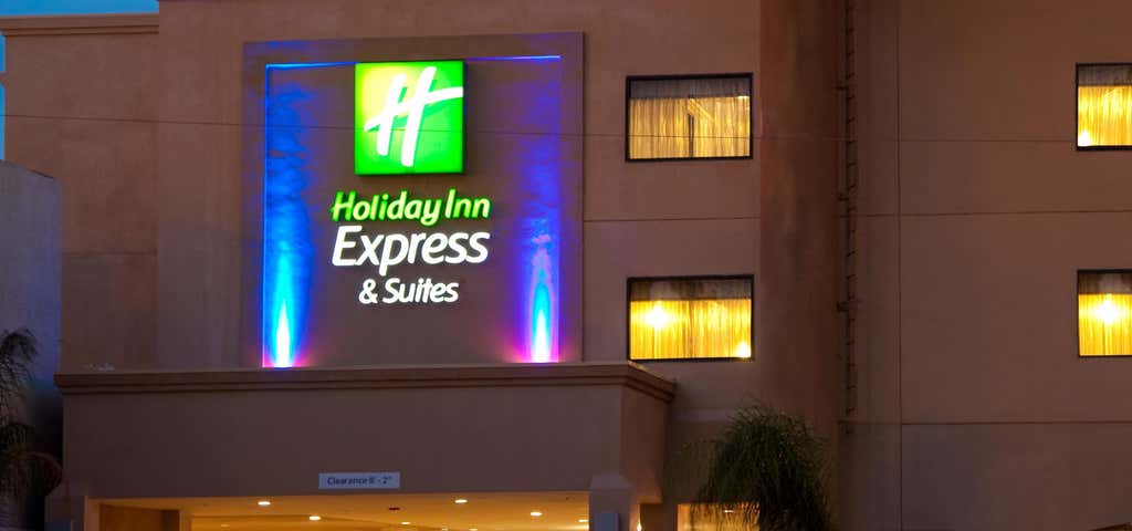 Photo of Holiday Inn Express & Suites Woodland Hills, an IHG Hotel