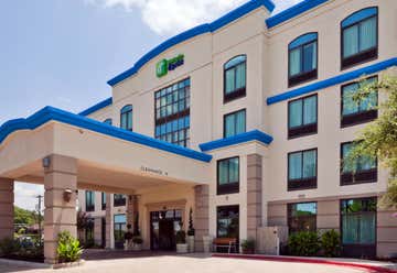 Photo of Holiday Inn Express & Suites Austin North Central