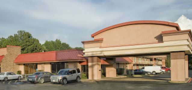Photo of Express Inn & Suites