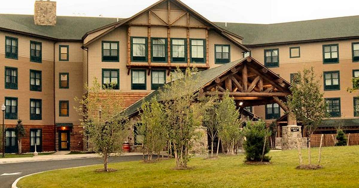 six flags great escape lodge groupon