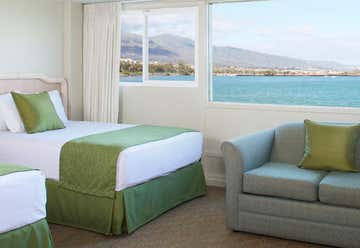 Photo of Maui Beach Hotel