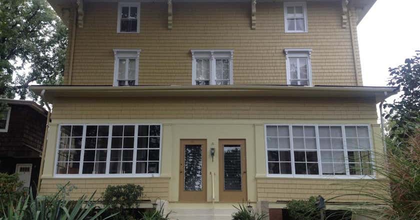 Victorian Bed & Breakfast of Staten Island, Staten Island Roadtrippers