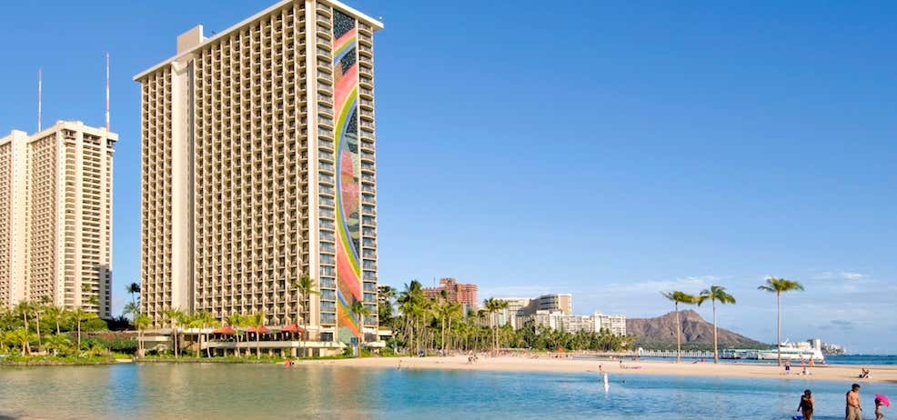 Hilton Waikiki Beach Honolulu Roadtrippers