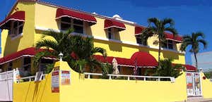 Villa Sinclair Beach Suites And Spa