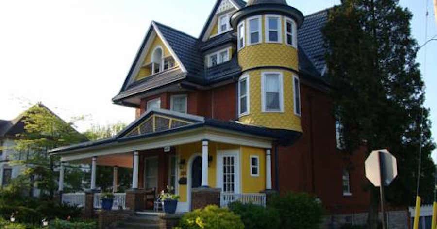 A Moment In Time Bed & Breakfast, Ontario | Roadtrippers