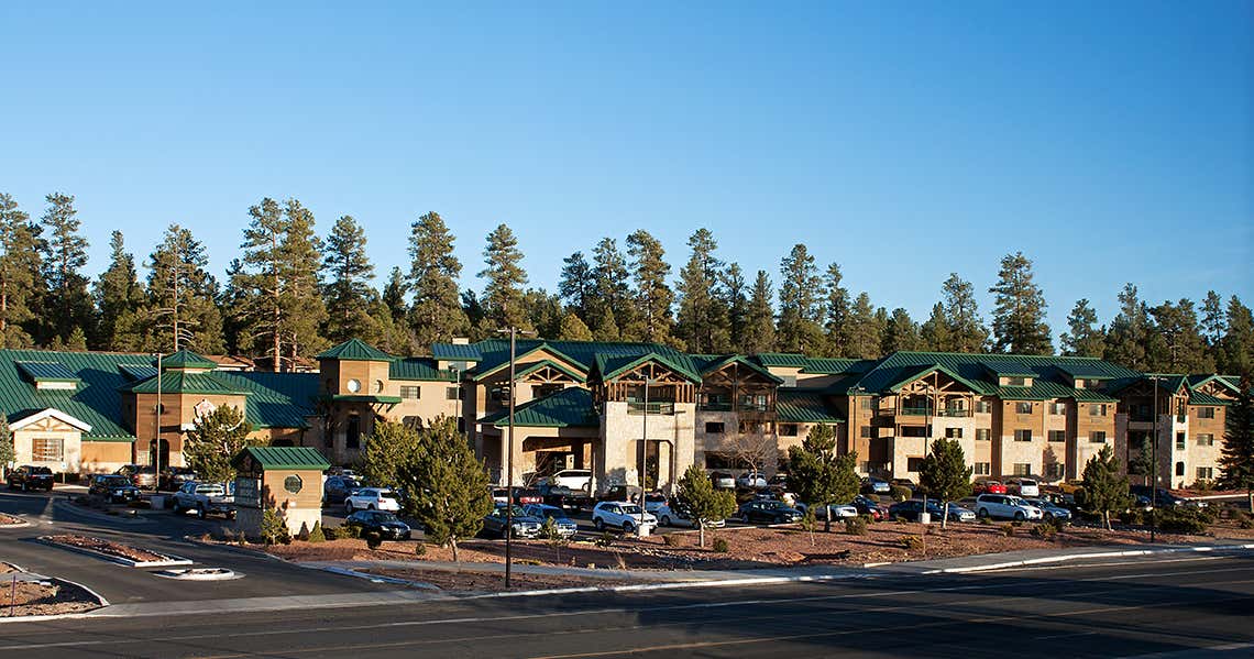 The Grand Hotel, Tusayan Roadtrippers