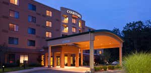 Courtyard By Marriott Providence Lincoln