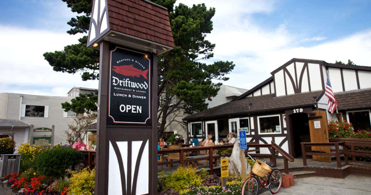 Driftwood Restaurant & Lounge, Cannon Beach | Roadtrippers