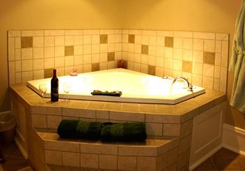 Deep Soaking Bathtub
