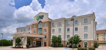 Photo of Holiday Inn Express & Suites Sherman Hwy 75, an IHG Hotel