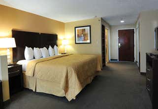 Photo of Comfort Inn & Suites Downtown Columbus