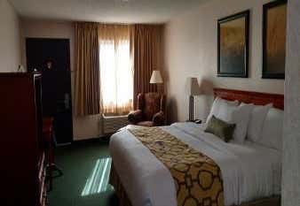 Photo of Baymont Inn & Suites