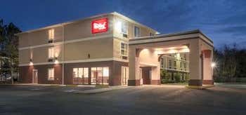 Photo of Red Roof Inn & Suites Biloxi