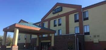 Photo of Quality Inn & Suites Lenexa Kansas City