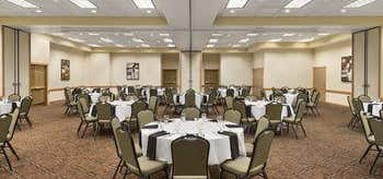 Photo of Country Inn & Suites By Carlson Mankato - Hotel &Conf Cntr