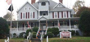 Photo of Hudson Manor Bed and Breakfast