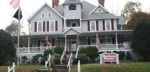 Hudson Manor Bed and Breakfast