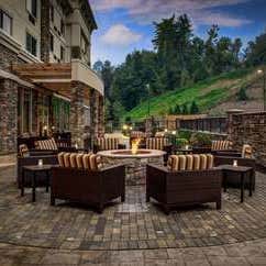 Courtyard Boone