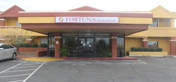 Photo of Fortuna Inn & Suites
