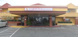 Fortuna Inn & Suites